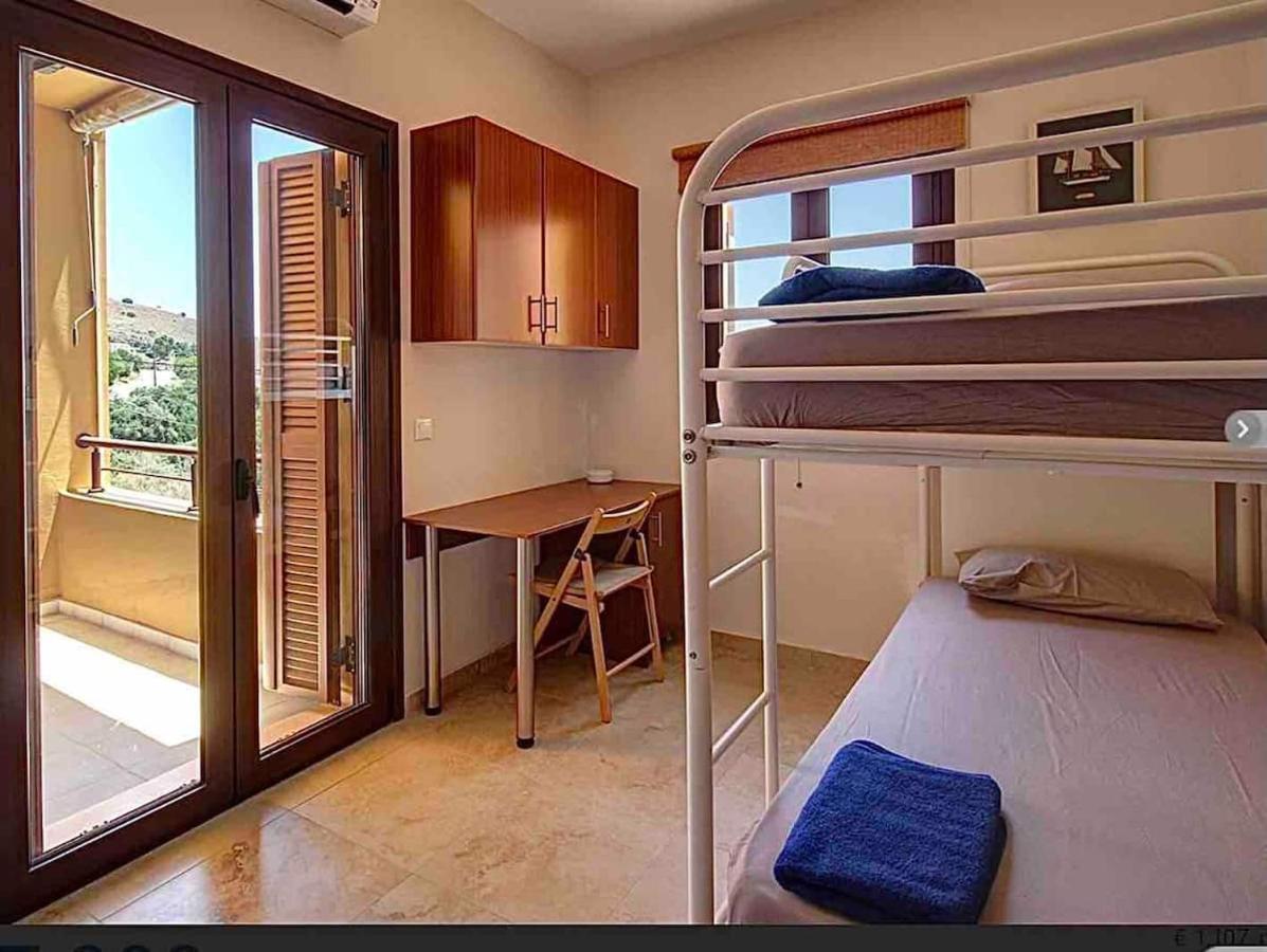 게오르기우폴리스 Grosses Haus Mit Traumhaftem Ausblick 아파트 외부 사진